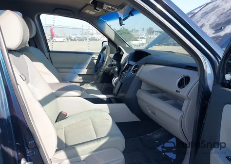 2010 Honda Pilot Lx z USA, uszkodzony, nr VIN 5FNYF3H28AB004910